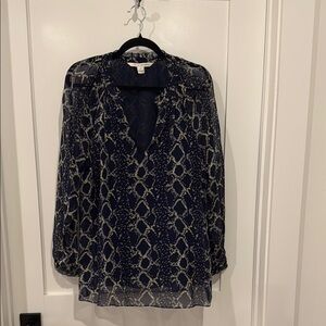 Diane Von Furstenberg Navy Patterned Women's Top